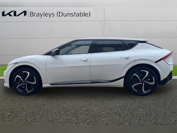 Used Kia EV6 2023 for sale - 77499843: Photo