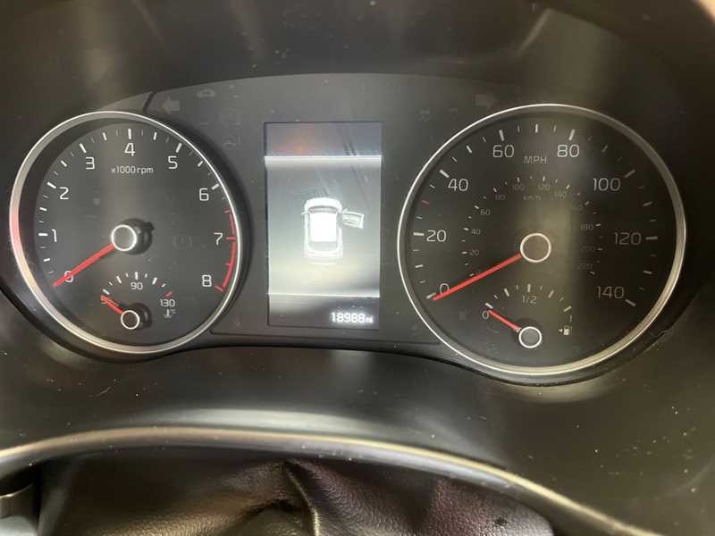 Used Kia Stonic 2022 for sale - 76272700: Photo 14