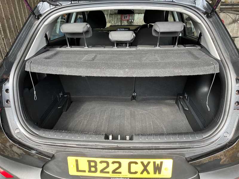 Used Kia Stonic 2022 for sale - 76272700: Photo 20