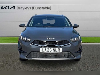 Used Kia Ceed 2025 for sale - 79160230: Photo