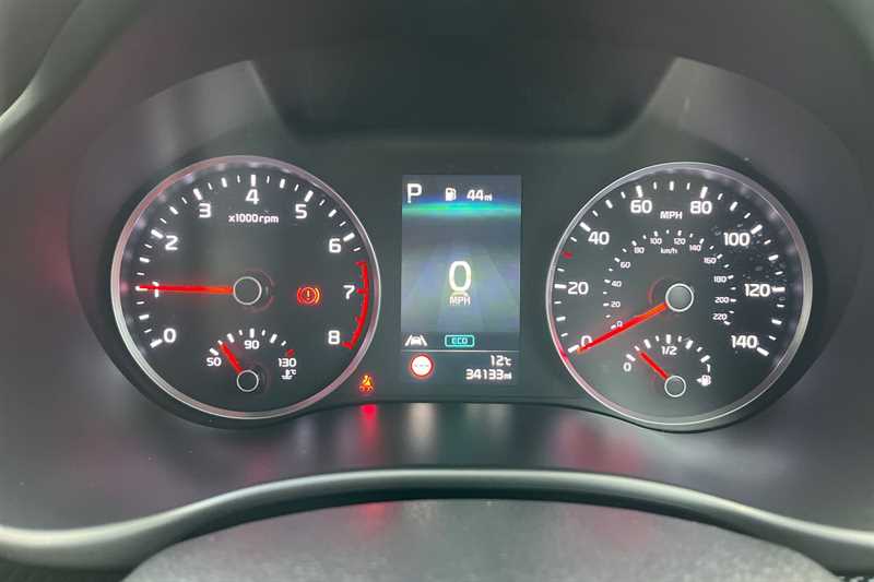 Used Kia Stonic 2023 for sale - 76745605: Photo 17