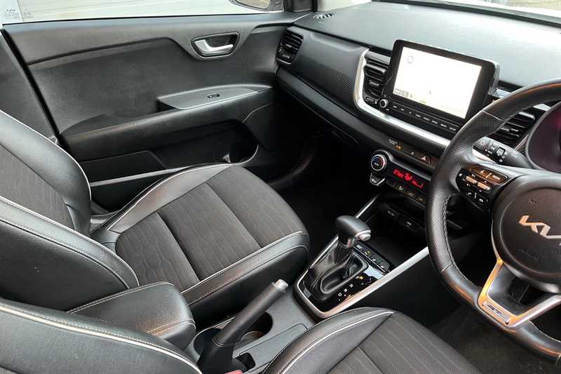 Used Kia Stonic 2023 for sale - 76745605: Photo 20