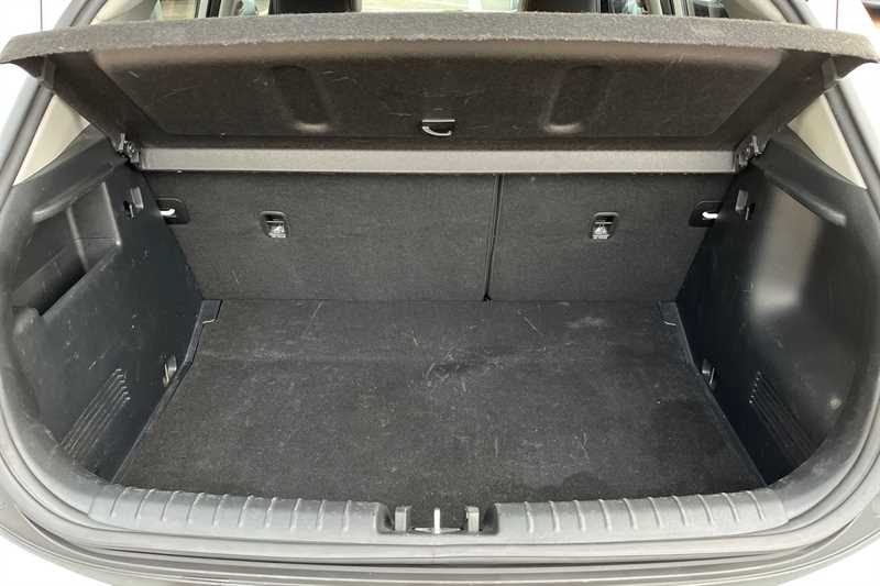 Used Kia Stonic 2023 for sale - 76745605: Photo 23