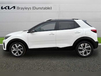 Used Kia Stonic 2023 for sale - 76745605: Photo