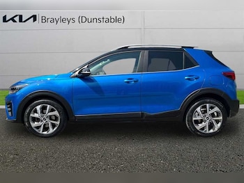 Used Kia Stonic 2023 for sale - 79160246: Photo