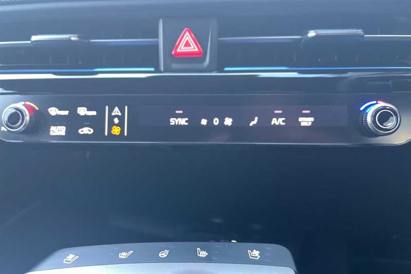 Used Kia EV6 2024 for sale - 77205904: Photo 15