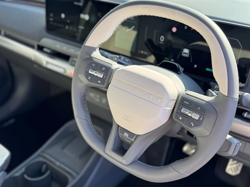 Used Kia EV3 2025 for sale - 76705839: Photo 9