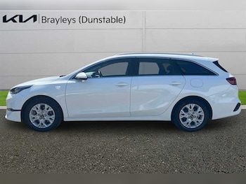 Used Kia Ceed 2025 for sale - 79051204: Photo