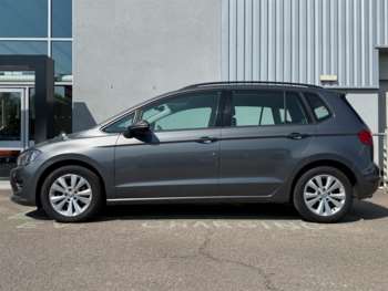 Used Volkswagen Golf SV 2017 for sale - 74948035: Photo
