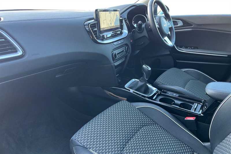 Used Kia Ceed 2025 for sale - 76705853: Photo 10