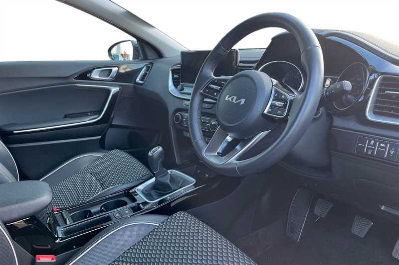 Used Kia Ceed 2025 for sale - 76705853: Photo 11