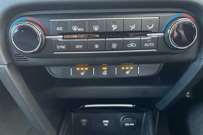 Used Kia Ceed 2025 for sale - 76705853: Photo 15