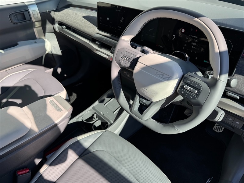 Used Kia EV3 2025 for sale - 76515131: Photo 10