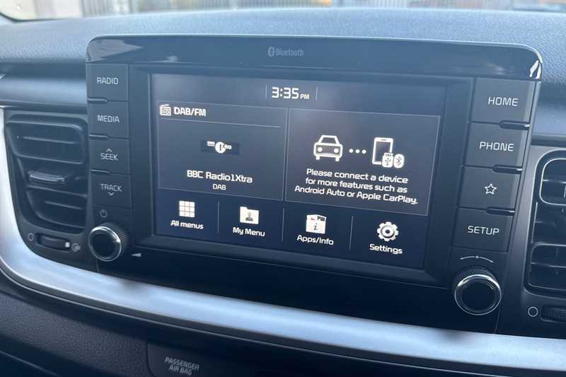 Used Kia Stonic 2018 for sale - 76705828: Photo 14
