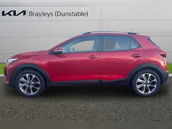 Used Kia Stonic 2018 for sale - 76705828: Photo