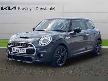 Used MINI Hatch 2019 for sale - 79389952: Photo