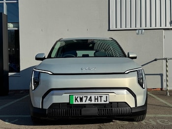 Used Kia EV3 2025 for sale - 76062531: Photo