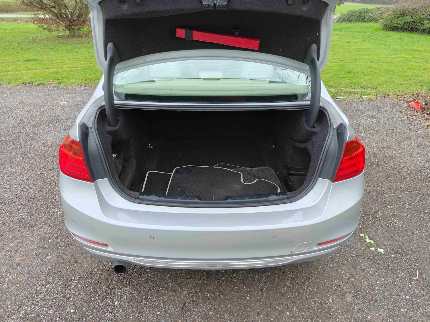 Used BMW 3 Series 2012 for sale - 77594895: Photo 38