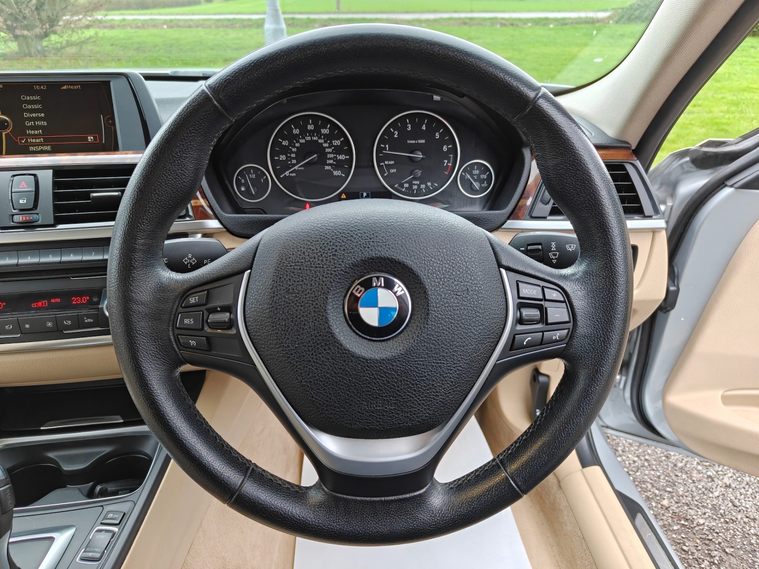 Used BMW 3 Series 2012 for sale - 77594895: Photo 68