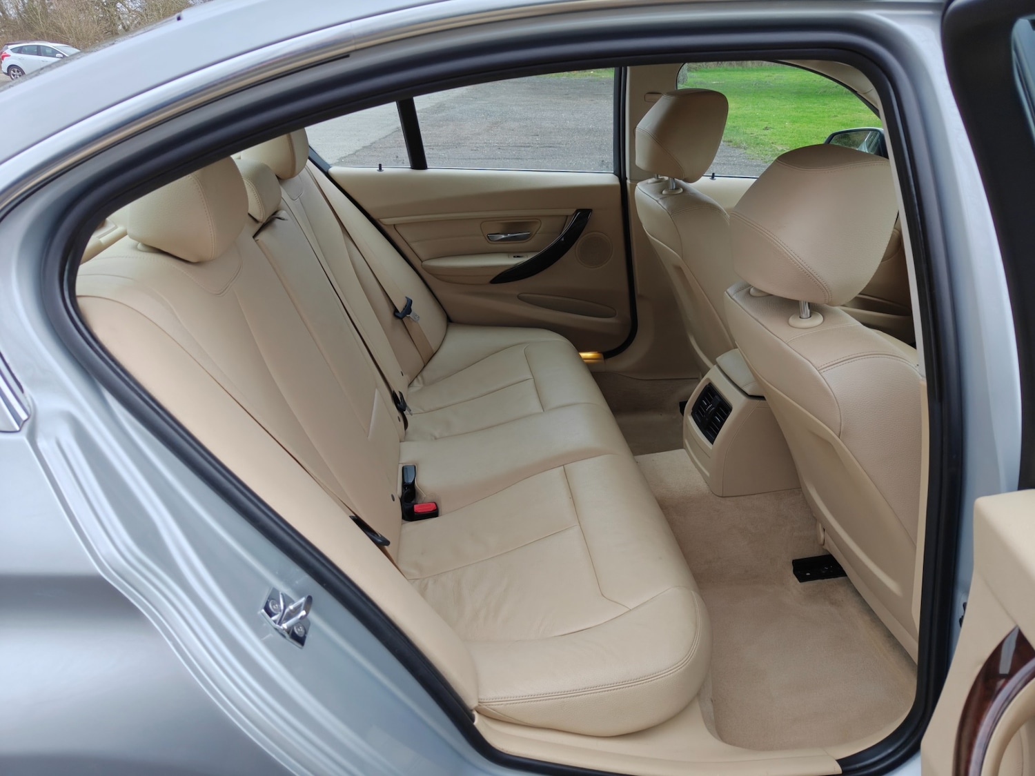 Used BMW 3 Series 2012 for sale - 77594895: Photo 8