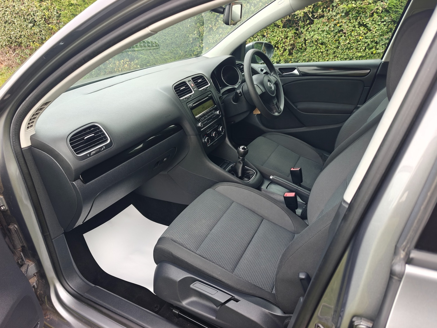 Used Volkswagen Golf 2009 for sale - 76304463: Photo 36