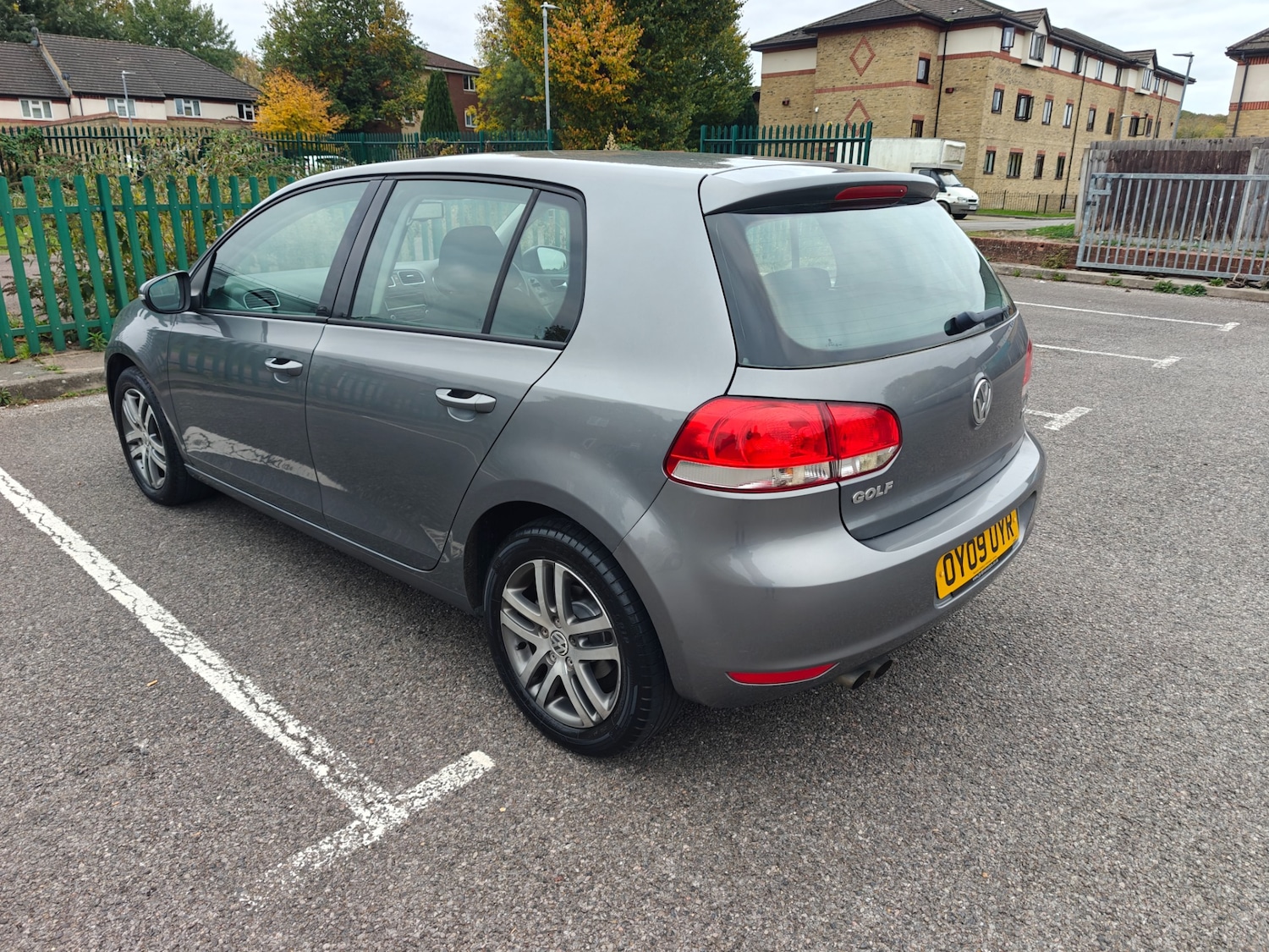 Used Volkswagen Golf 2009 for sale - 76304463: Photo 4