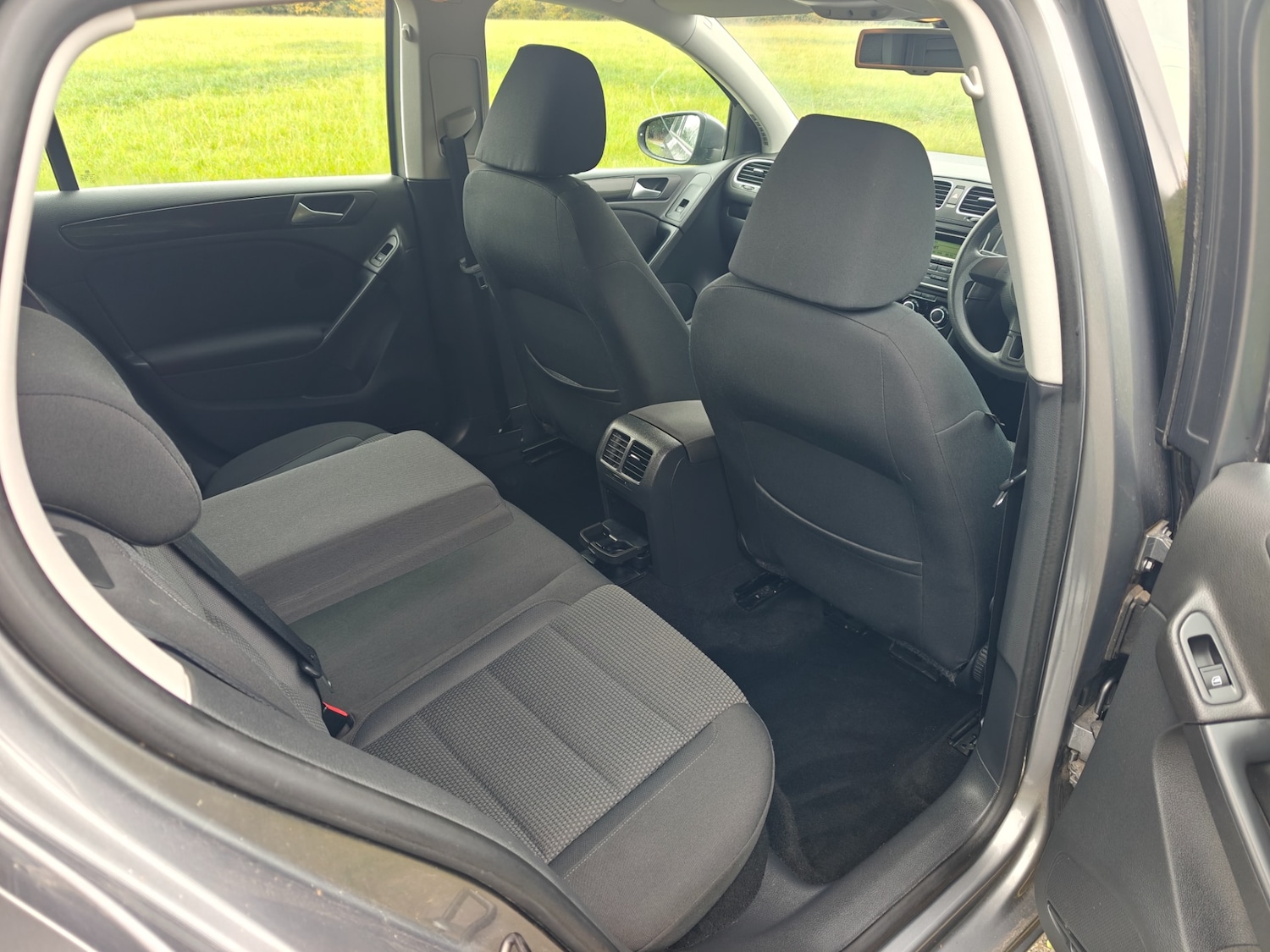 Used Volkswagen Golf 2009 for sale - 76304463: Photo 44