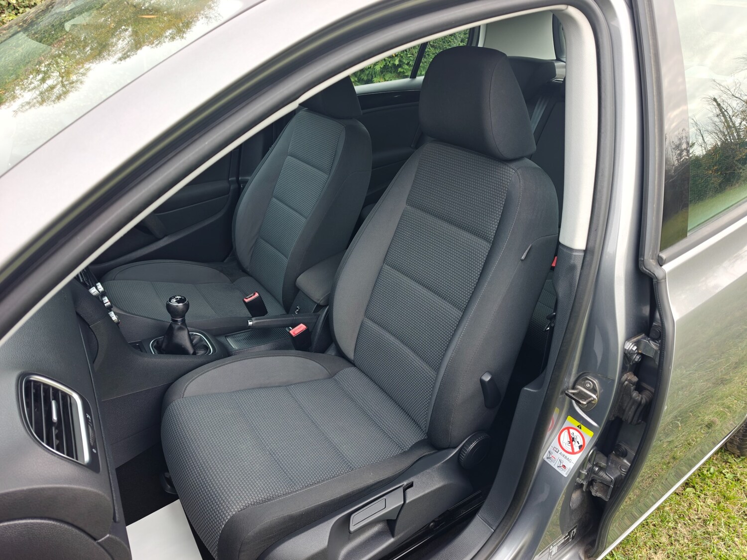 Used Volkswagen Golf 2009 for sale - 76304463: Photo 46