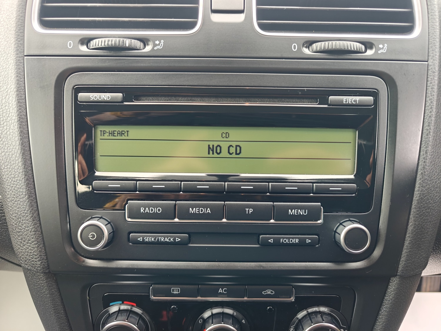 Used Volkswagen Golf 2009 for sale - 76304463: Photo 51