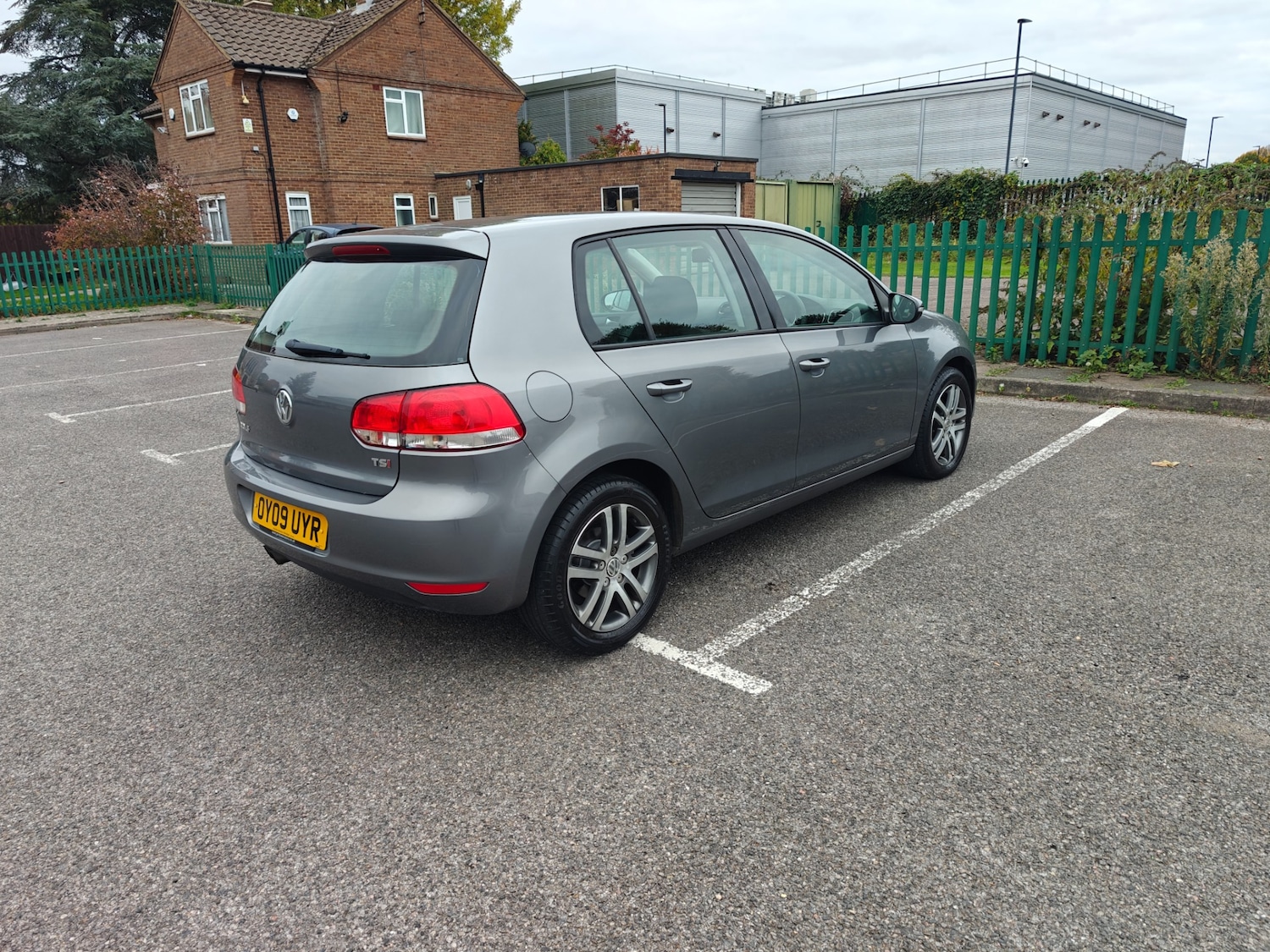Used Volkswagen Golf 2009 for sale - 76304463: Photo 66