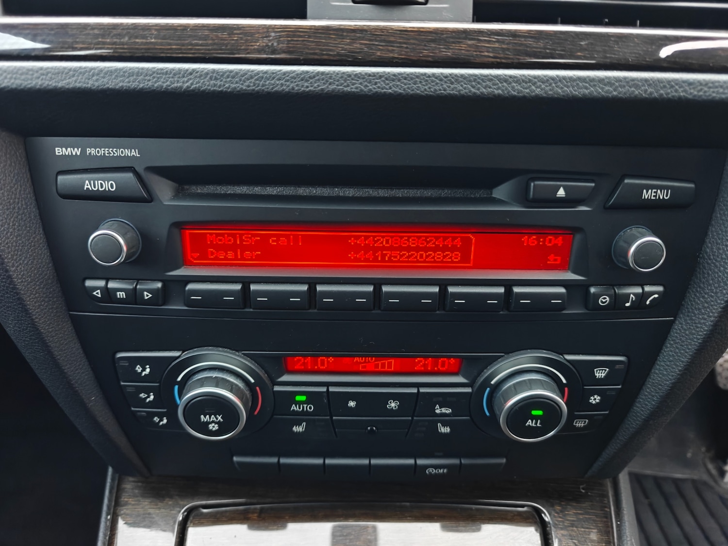 Used BMW 3 Series 2011 for sale - 76568222: Photo 43