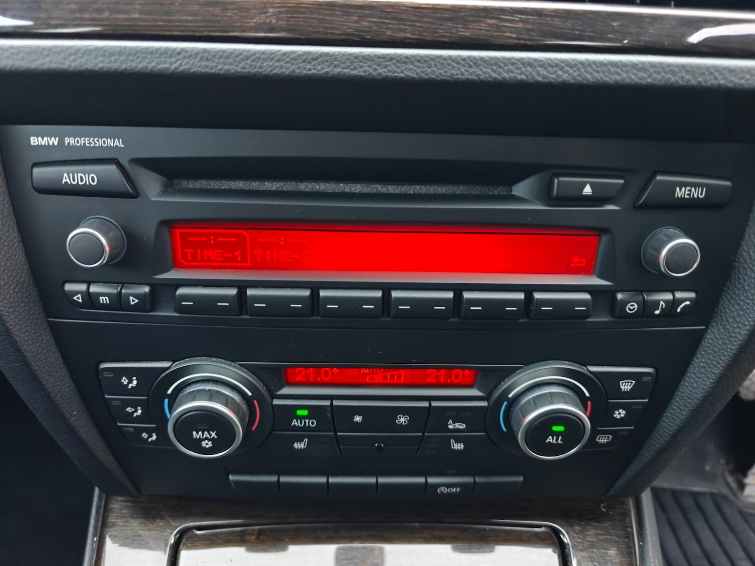 Used BMW 3 Series 2011 for sale - 76568222: Photo 47