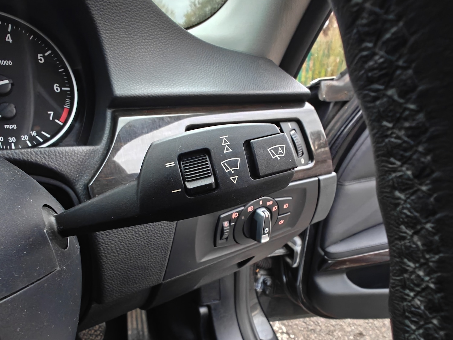 Used BMW 3 Series 2011 for sale - 76568222: Photo 64