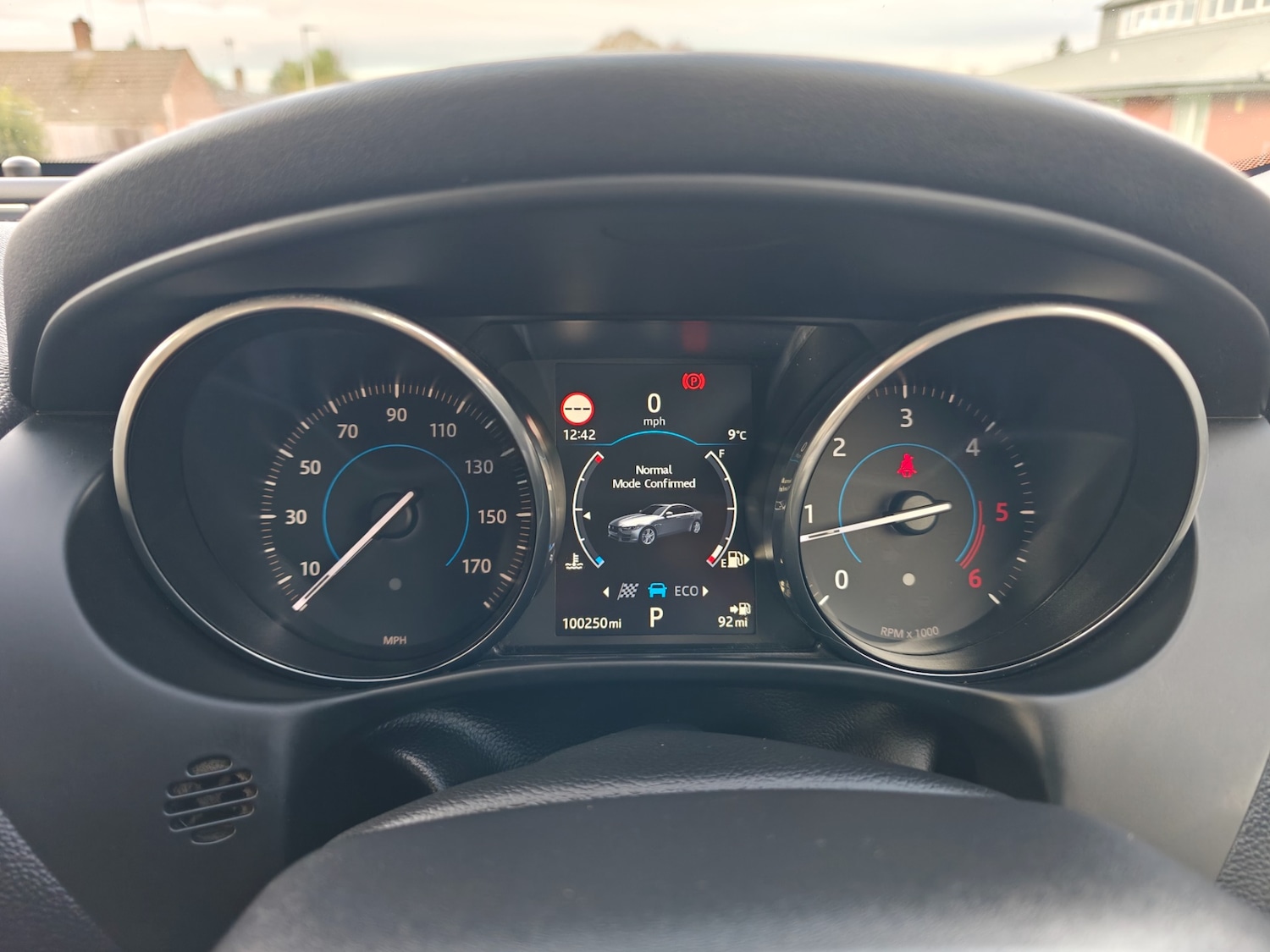 Used Jaguar XE 2016 for sale - 76583442: Photo 20