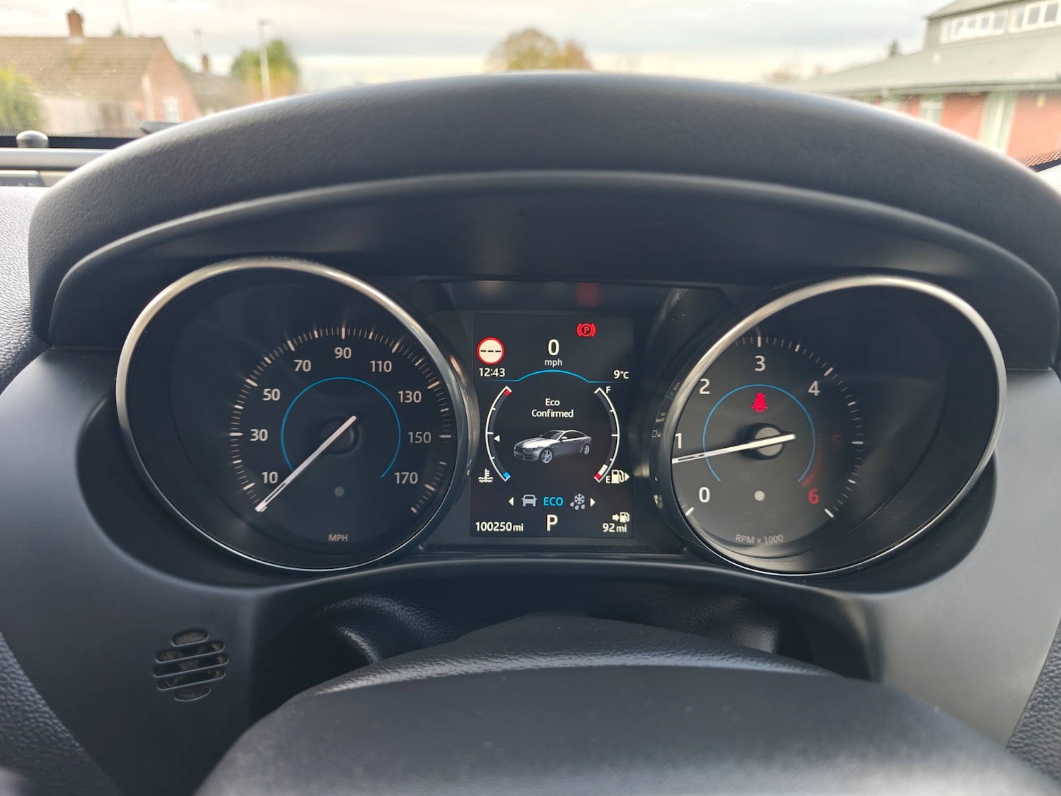 Used Jaguar XE 2016 for sale - 76583442: Photo 21