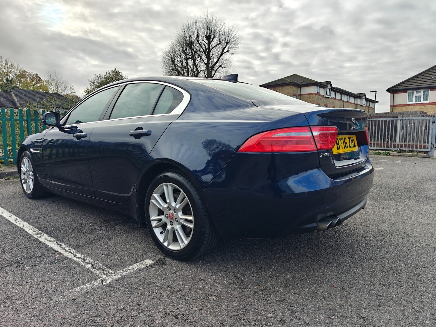 Used Jaguar XE 2016 for sale - 76583442: Photo 28