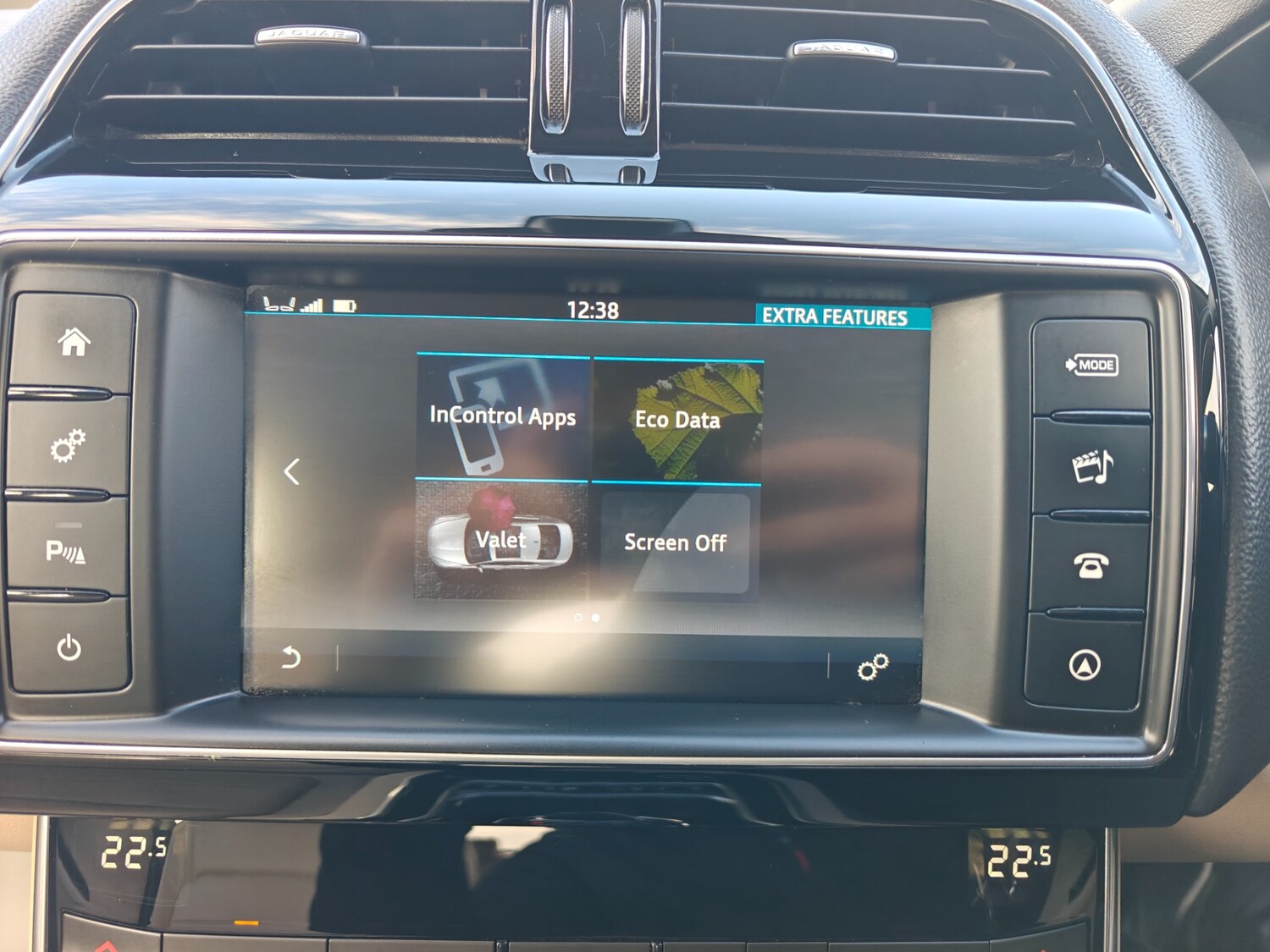 Used Jaguar XE 2016 for sale - 76583442: Photo 38