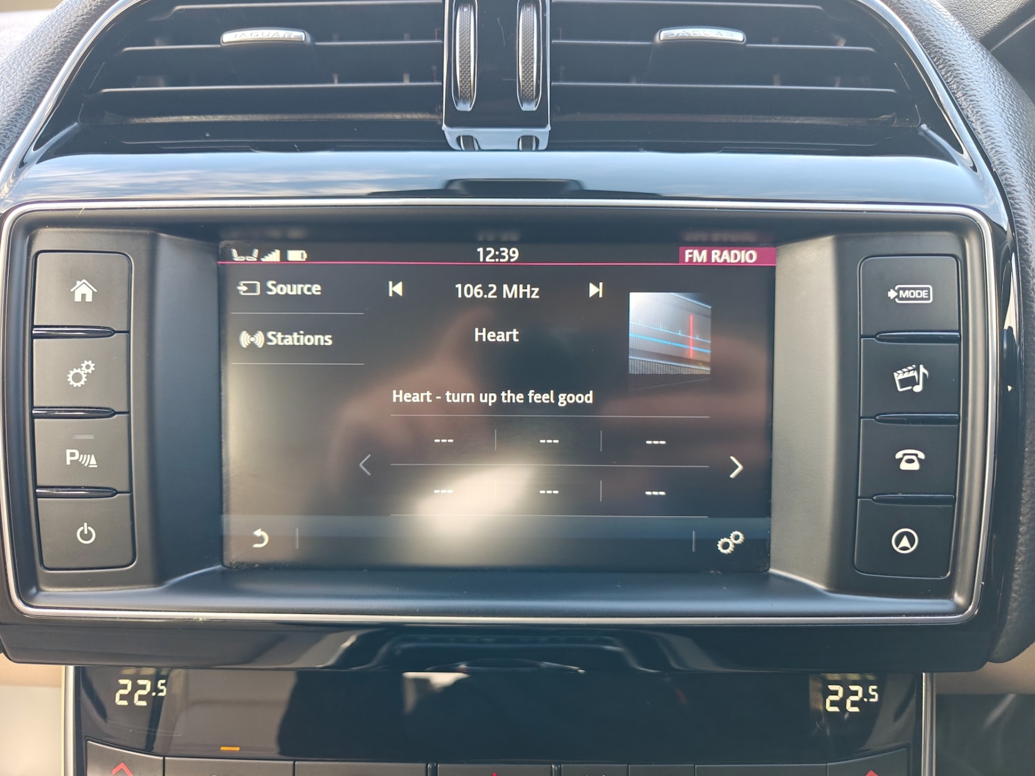 Used Jaguar XE 2016 for sale - 76583442: Photo 48