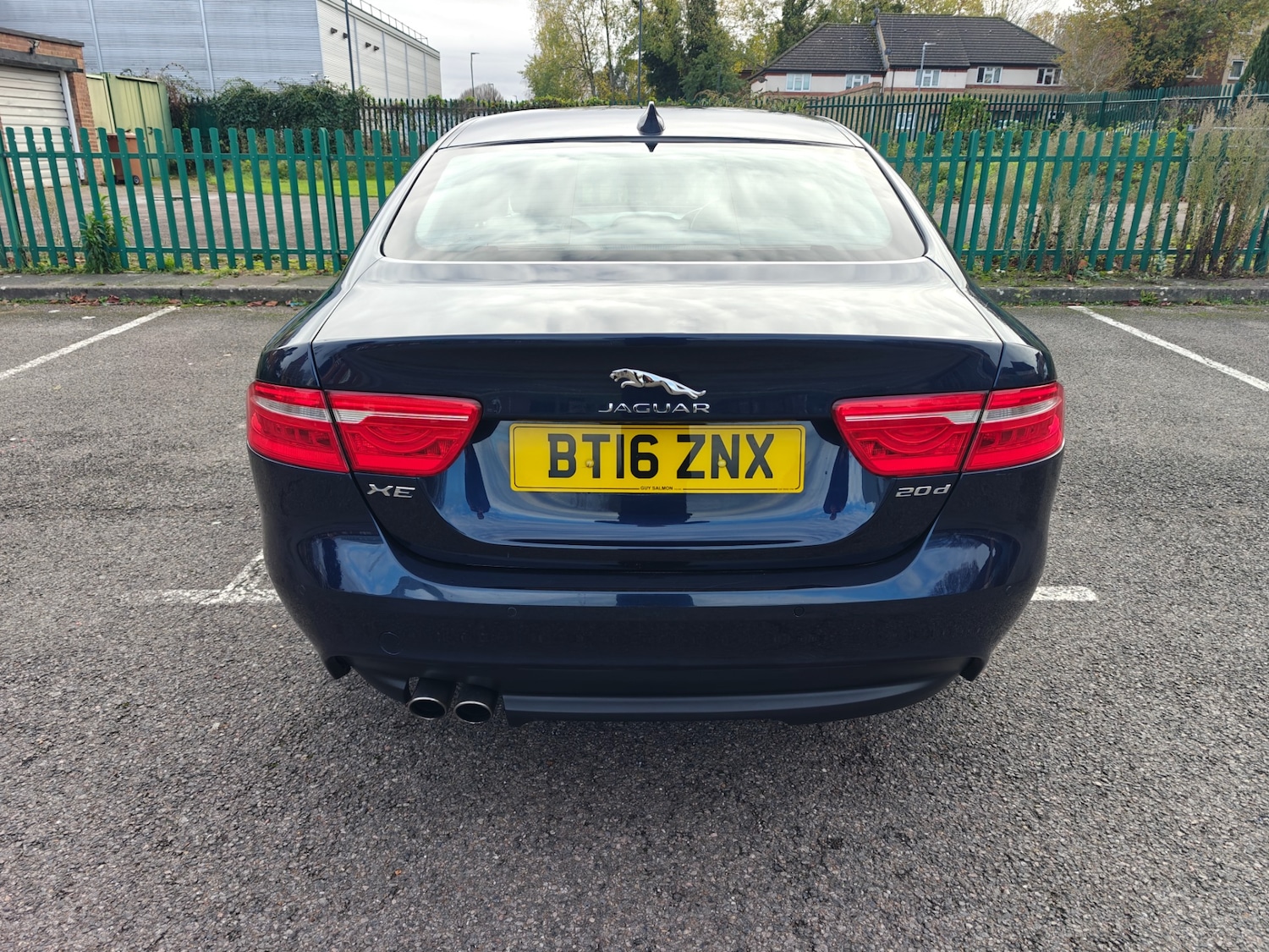 Used Jaguar XE 2016 for sale - 76583442: Photo 5