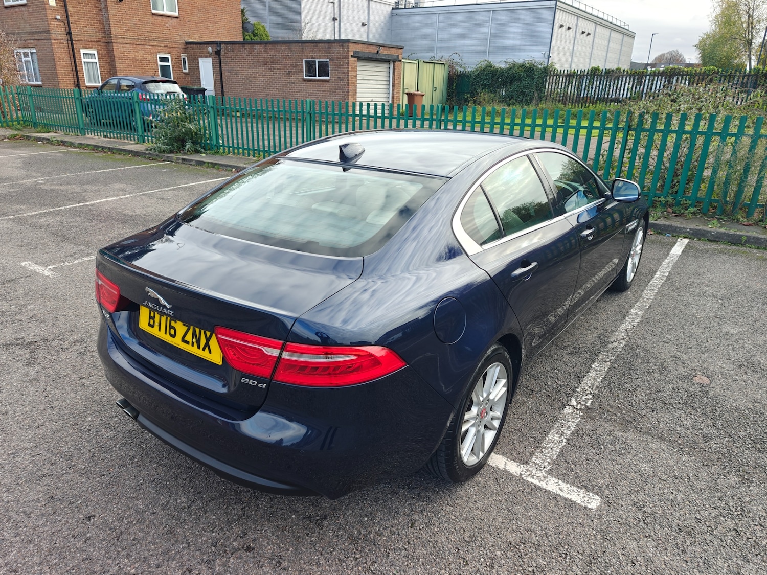 Used Jaguar XE 2016 for sale - 76583442: Photo 60