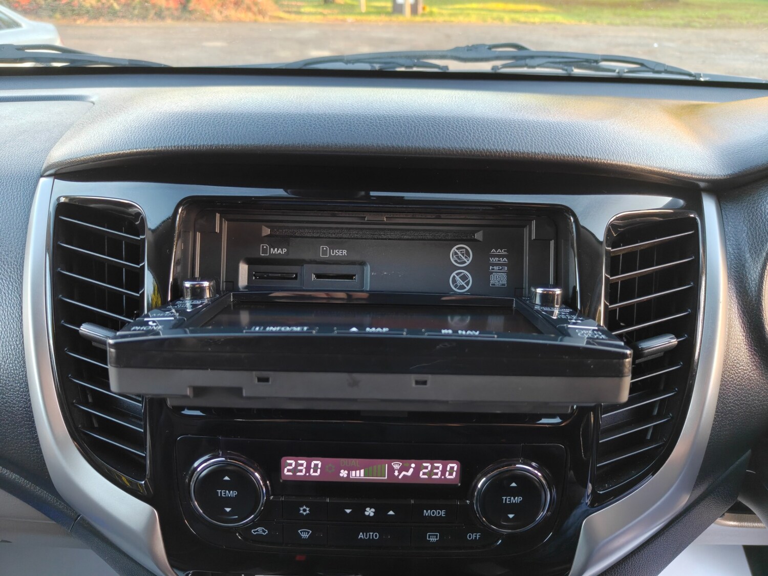 Used Mitsubishi L200 2017 for sale - 76750195: Photo 65