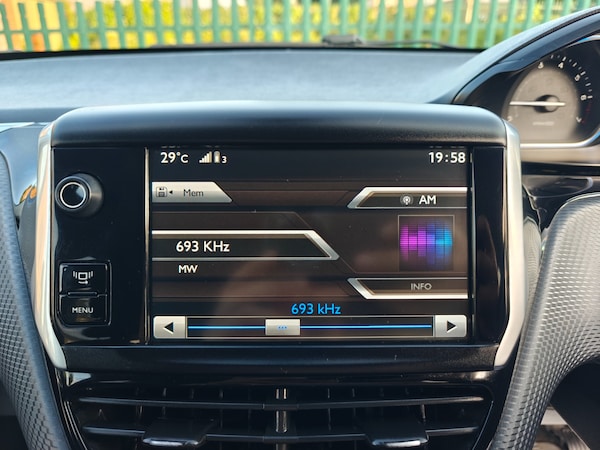 Used Peugeot 2008 2014 for sale - 75022230: Photo 48