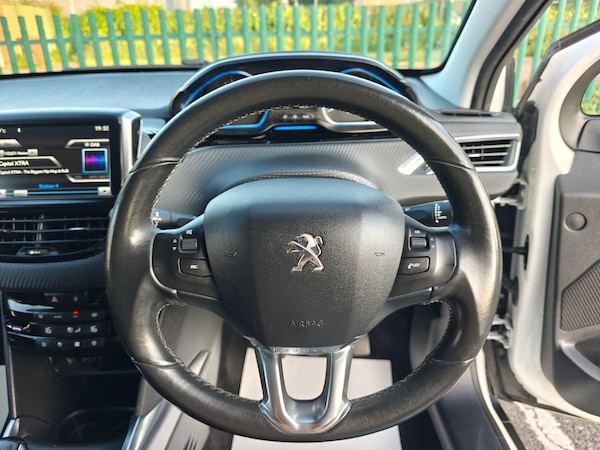 Used Peugeot 2008 2014 for sale - 75022230: Photo 63