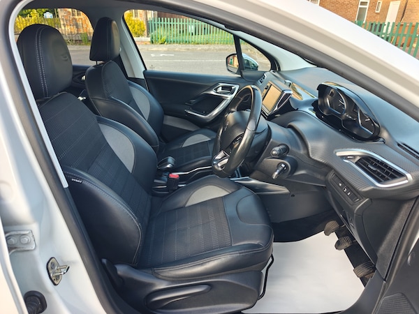 Used Peugeot 2008 2014 for sale - 75022230: Photo 7