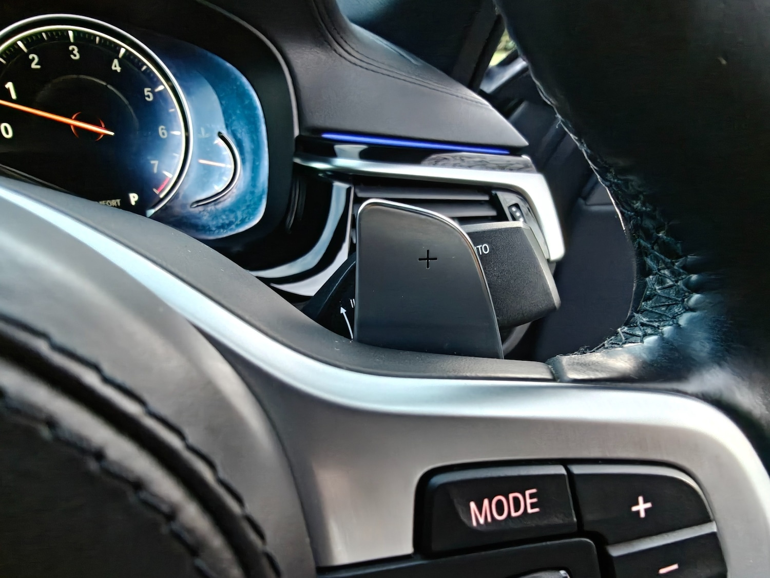 Used BMW 5 Series 2017 for sale - 77631008: Photo 78