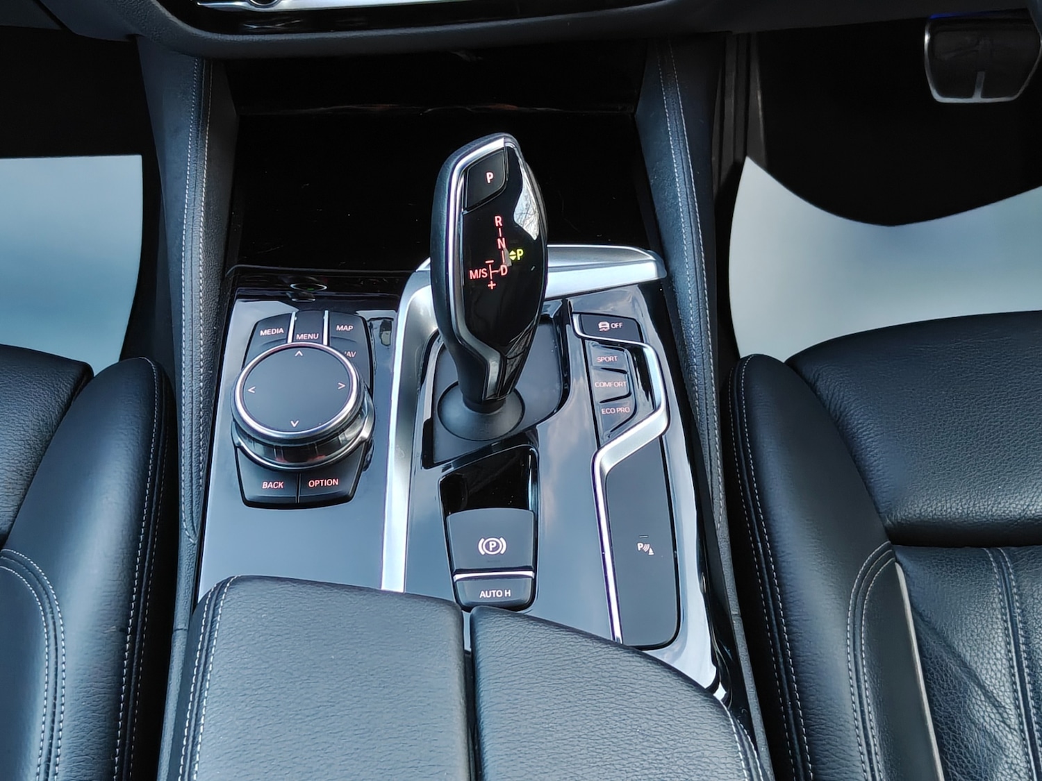 Used BMW 5 Series 2017 for sale - 77631008: Photo 79