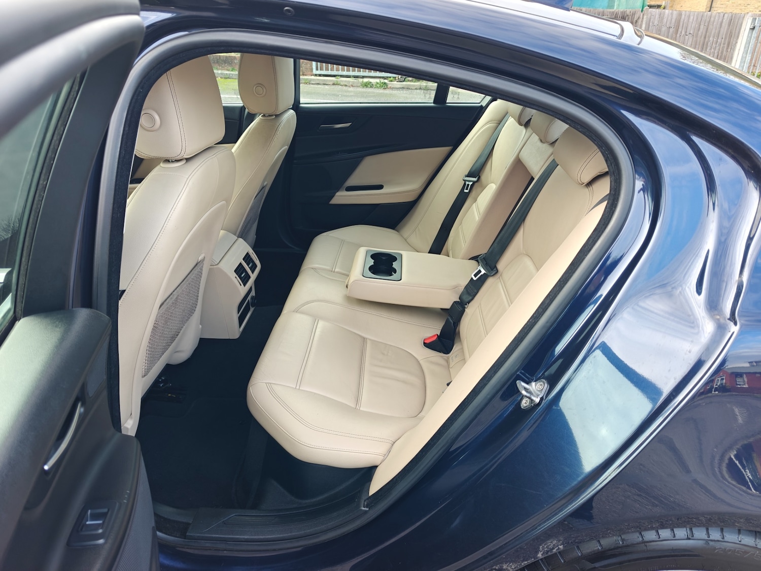 Used Jaguar XE 2016 for sale - 77318705: Photo 12