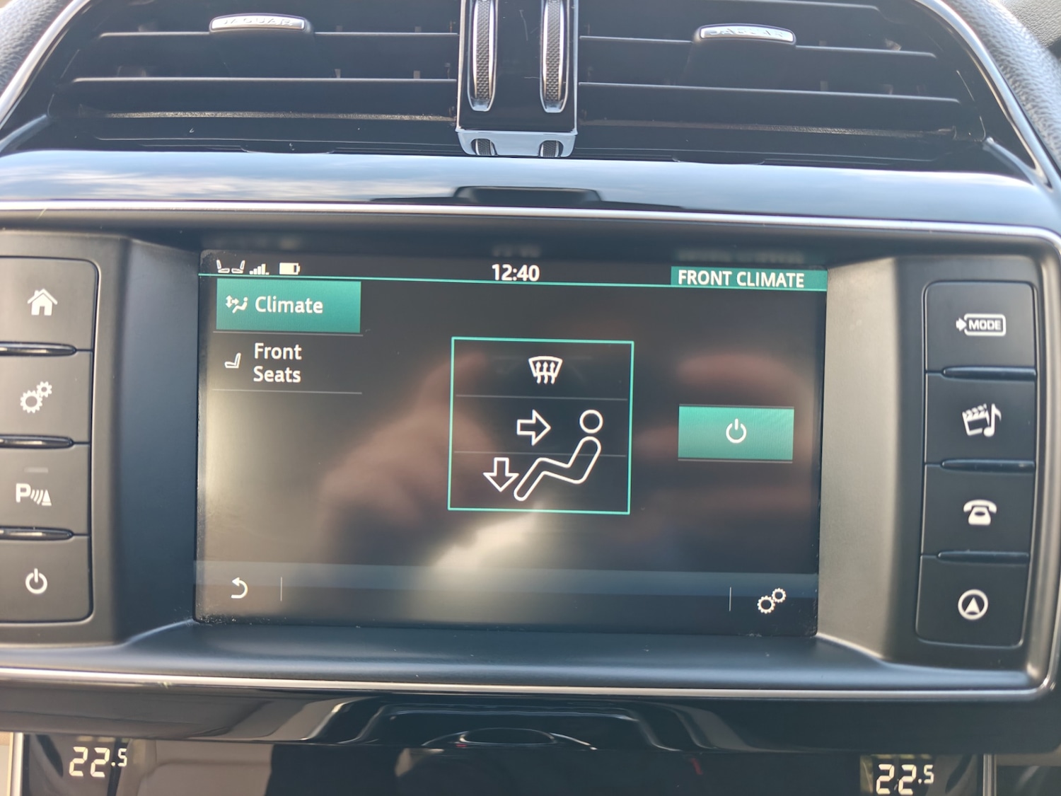 Used Jaguar XE 2016 for sale - 77318705: Photo 43