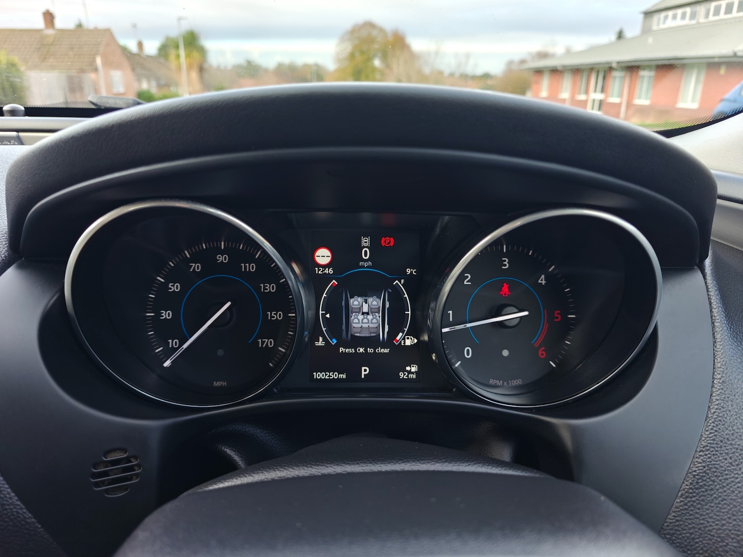 Used Jaguar XE 2016 for sale - 77318705: Photo 65