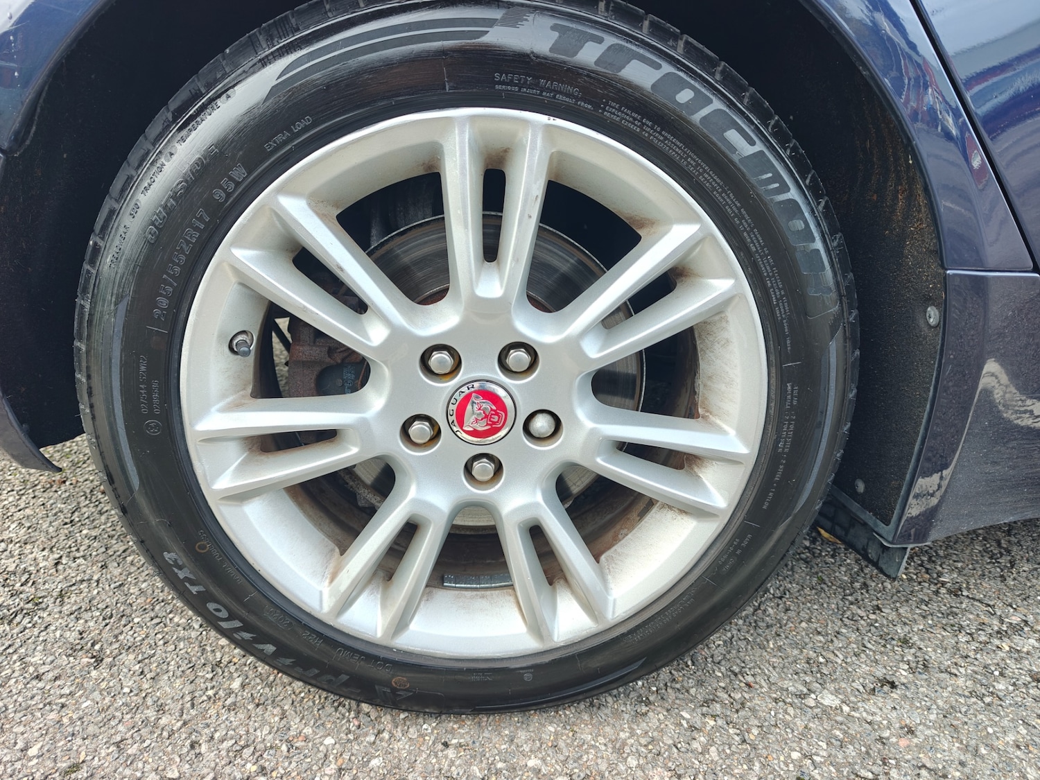 Used Jaguar XE 2016 for sale - 77318705: Photo 98